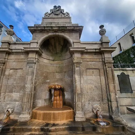 Grandola Ουρένσε